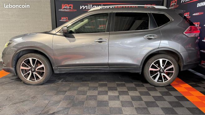 Nissan X Trail x tekna 7 places 1.6 dci 130 cv x-tronic Gris de 2016