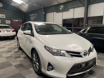  Voir détails -Toyota Auris 136h Dynamic 17 à  Le Mans (72)
