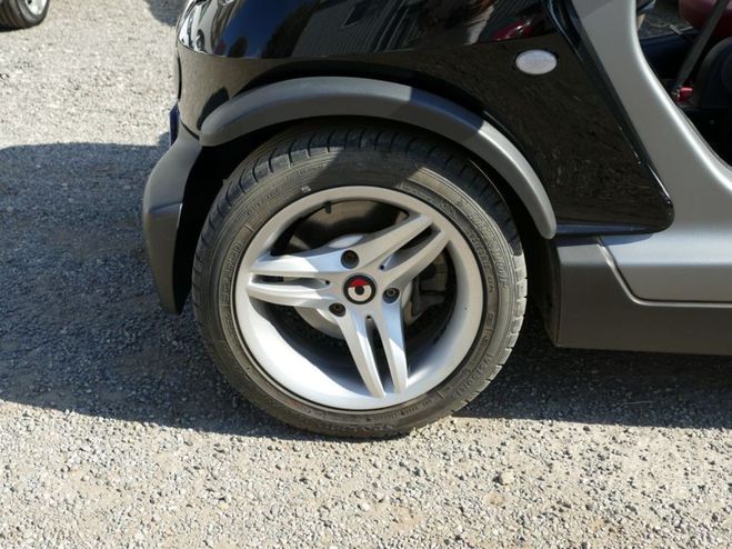 Smart Crossblade 0.6 71 Ch NUMERO 1407 Noir de 2003