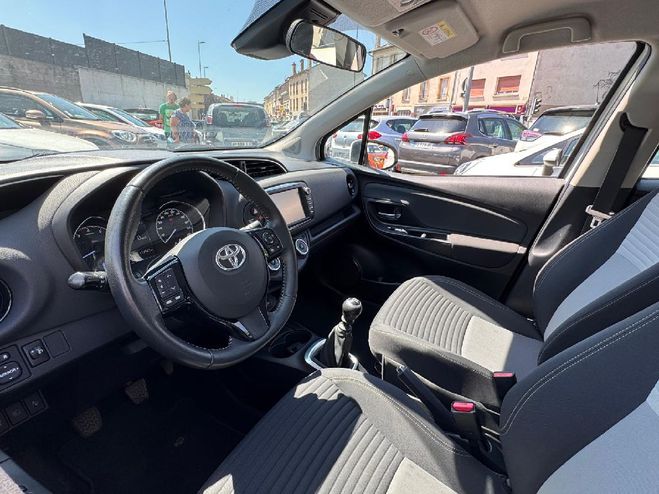 Toyota Yaris 1.5 VVT-i 112 Dynamic BLANC de 2017