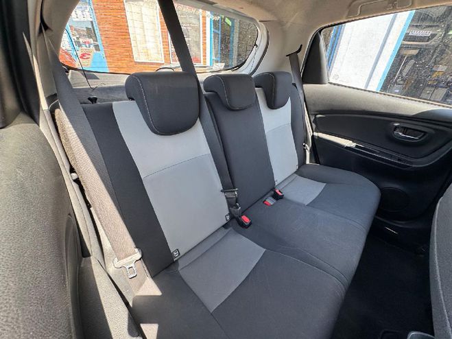 Toyota Yaris 1.5 VVT-i 112 Dynamic BLANC de 2017