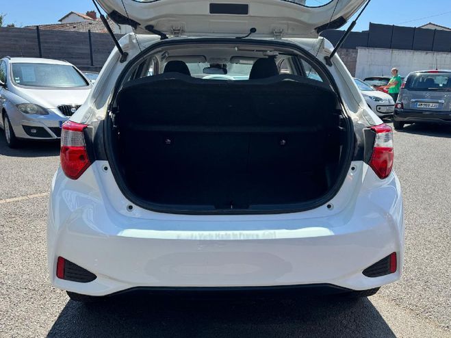Toyota Yaris 1.5 VVT-i 112 Dynamic BLANC de 2017