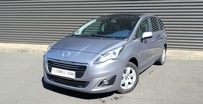 Peugeot 5008 PHASE II 2.0 BLUEHDI 150 PREMIUM 7PLS .  Gris Anthracite Mtallis de 2015