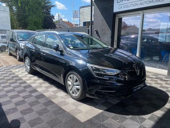  Voir détails -Renault Megane IV ESTATE E-TECH Plug-In Hybride 160 Bus à Nantes (44)