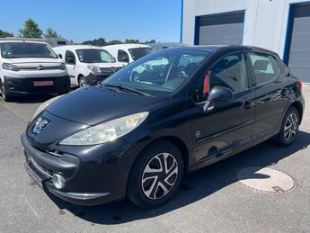  Voir détails -Peugeot 207 1.4 VTi Srie 64 5 PORTES GARANTIE 12 MO à Crottet (01)