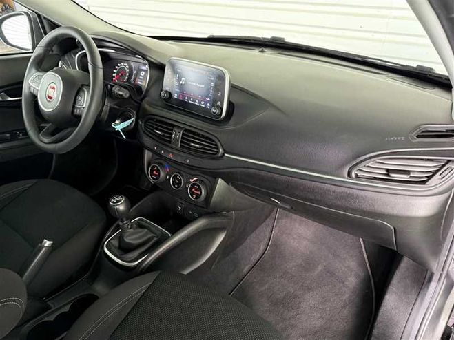 Fiat Tipo Station Wagon 1.4 T-Jet 120 ch Mirror Gris de 2020