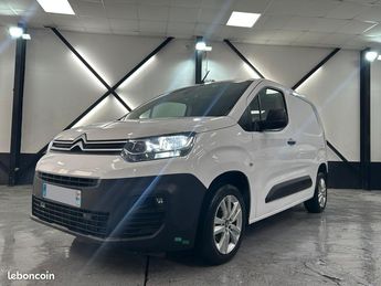  Voir détails -Citroen Berlingo 1.5HDi 100Ch 3 Places à  Le Havre (76)