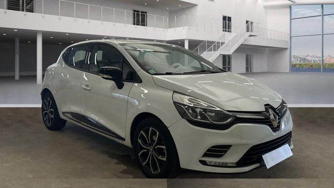 Renault Clio IV 1.2 TCE 120CH ENERGY LIMITED EDC 5P Blanc de 2017