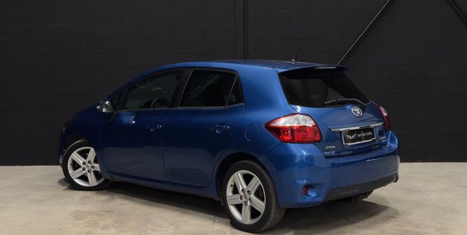 Toyota Auris (150) Phase 2 5 Portes D-4D 126 CV Bleu Mtallis de 2010