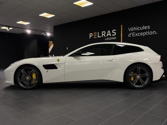 Ferrari GTC4 Lusso GTC4Lusso V12 6.3 690ch Bianco Avus de 2017