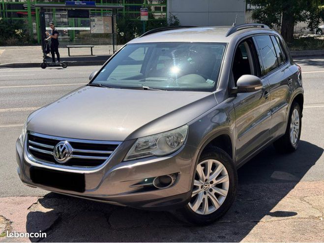 Volkswagen Tiguan 2.0 TFSI 170CV 4MOTION Boite automatique Gris de 2010