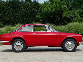 Voir détails -Alfa romeo Giulia GT à Saint-Marcel-de-Flines (42)