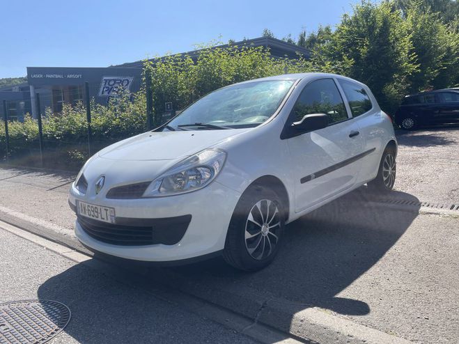 Renault Clio CONFORT DYNAMIQUE 1.5DCI 70 Blanc Laqu de 2007