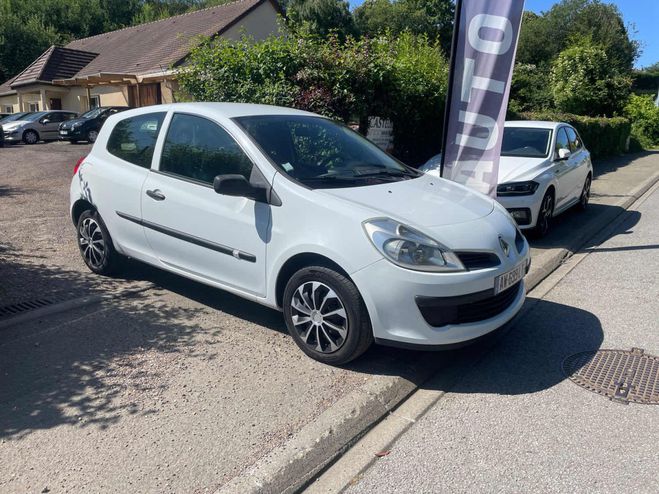 Renault Clio CONFORT DYNAMIQUE 1.5DCI 70 Blanc Laqu de 2007