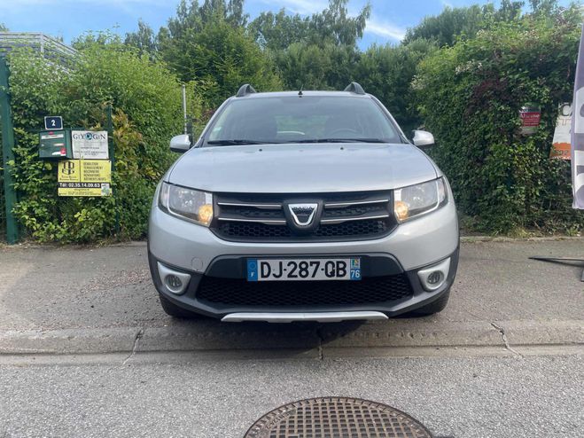 Dacia Sandero LAUREATE 0.9 TCe 90ch Argent Laqu de 2014