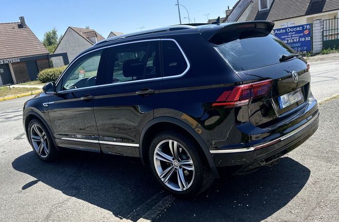 Volkswagen Tiguan 5P SUV 2.0 TDI 150 DSG7 Carat R Line 199 Noir Mtallis de 2019