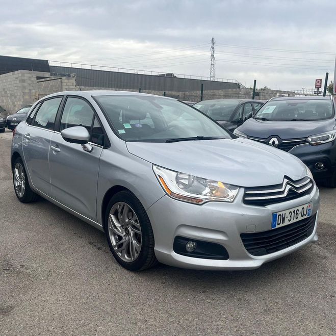 Citroen C4 II 1.2L  130 S&S DYNAMIC BELLE AN2014 Gris de 2014