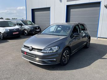  Voir détails -Volkswagen Golf VII 1.0 TSI - 110 BVA DSG7 Confortline G à Crottet (01)