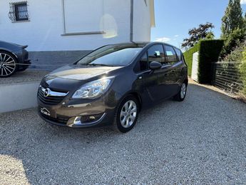  Voir détails -Opel Meriva 1.4 Edition à Nukerke (96)