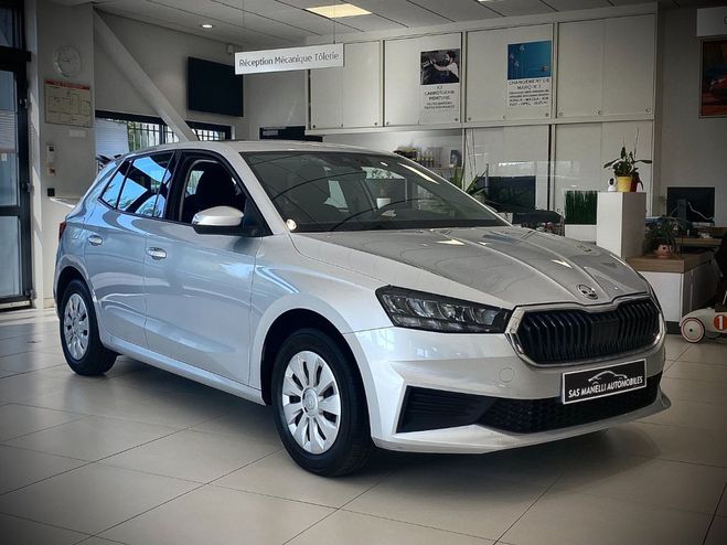 Skoda Fabia Active 80 Gris Argent de 2022