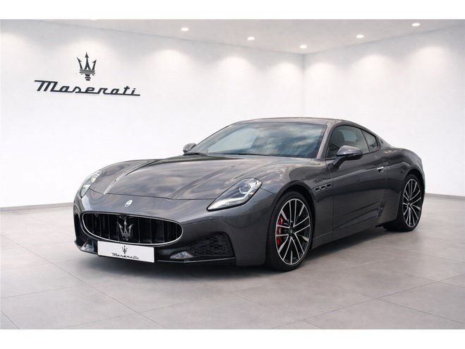Maserati Gran Turismo Modena V6 490 Grigio Maratea de 2025