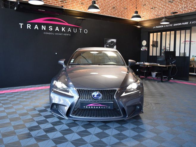 Lexus IS 300H 2.5 16V 223 Hybride E-CVT F SPORT Gris Gris Mercure de 2013