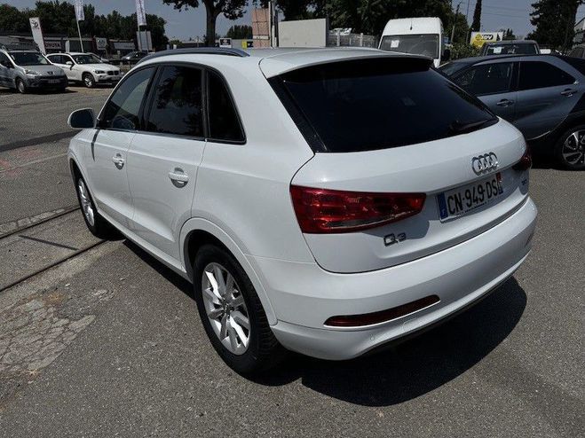 Audi Q3 2.0 TDI 140 CH Ambiente  de 2012
