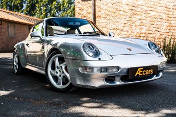  Voir détails -Porsche 911 993 CARRERA 4S COUPE FULL HISTORY COLLEC à Izegem (88)