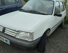 Peugeot 205 Phase 2 1.8 D BVM5 60cv FAIBLE KM &agrave; Gargenville (78)