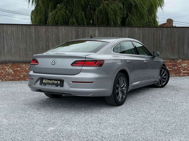 Volkswagen Arteon / 2.0tdi / acc / lane assist / carplay / Gris de 2020