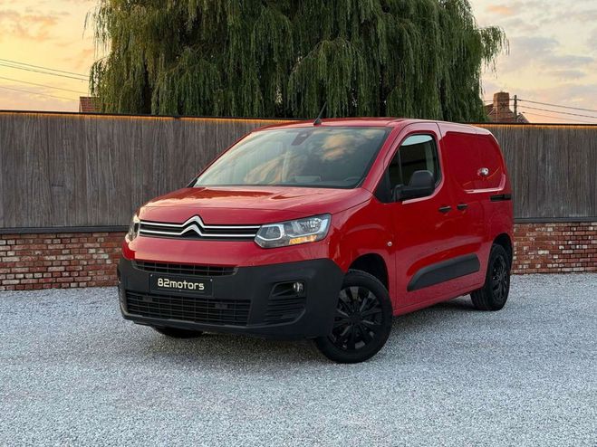 Citroen Berlingo / 1.2i / 130pk / automaat / camera / car Rouge de 2020