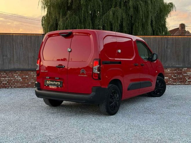 Citroen Berlingo / 1.2i / 130pk / automaat / camera / car Rouge de 2020