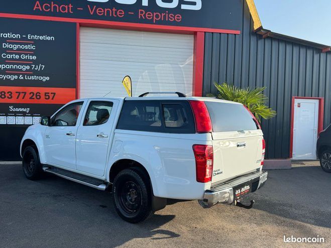 Isuzu Dmax x D II 2.5 TDI 4wD Pickup approfondi 163 Blanc de 2013