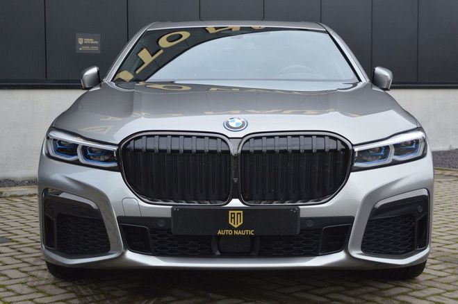 BMW Serie 7 745 e Hybride 394 ch M Sport Toutes opti gris donington de 2022