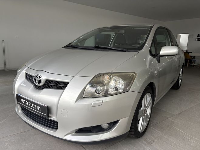 Toyota Auris 177 D-4D Clean Power GRIS de 2008