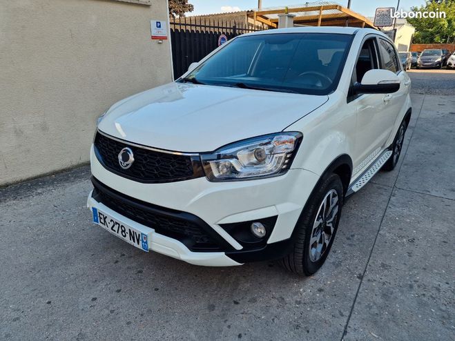 Ssangyong Korando 2.2 xdi 178ch pack sport garantie 12-moi Blanc de 2017