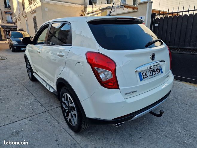 Ssangyong Korando 2.2 xdi 178ch pack sport garantie 12-moi Blanc de 2017