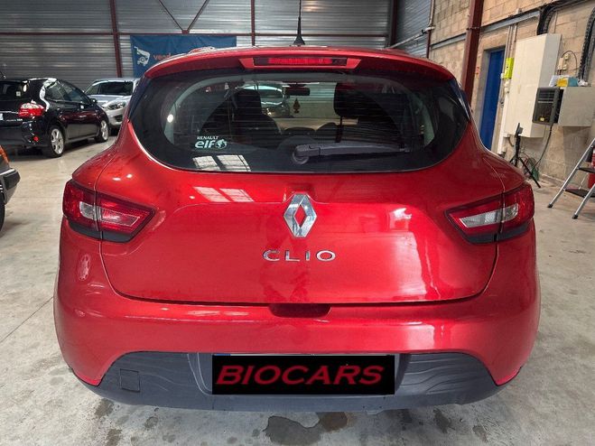 Renault Clio IV 1.2 Life Rouge Mtallis de 2015
