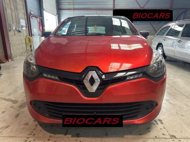 Renault Clio IV 1.2 Life Rouge Mtallis de 2015