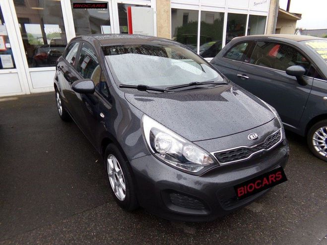 Kia Rio 1.1CRDI Marron Mtallis de 2014