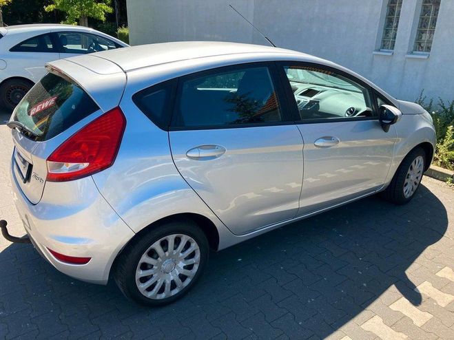 Ford Fiesta 1.4 TDCI Trend Argent Mtallis de 2011