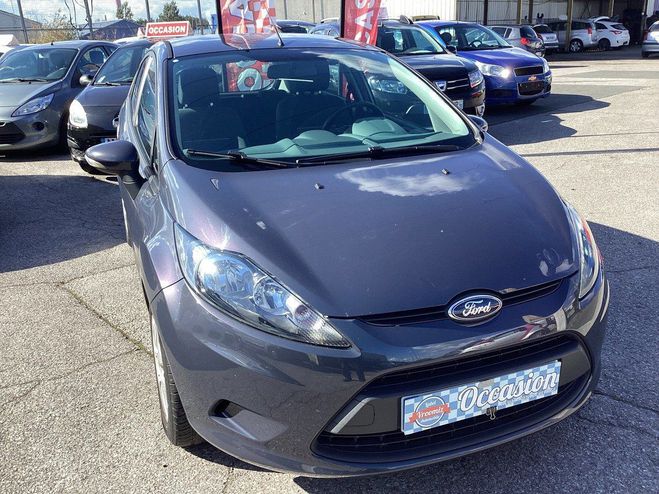 Ford Fiesta 1.6 TDCI ECONETIC Gris Mtallis de 2012