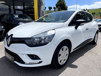  Voir détails -Renault Clio 1,5 DCI 75 CH 5 PLACES à Lanester (56)
