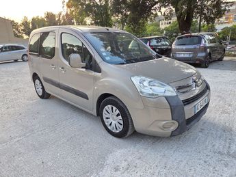  Voir détails -Citroen Berlingo Combi Multispace hdi à  Les Pennes-Mirabeau (13)