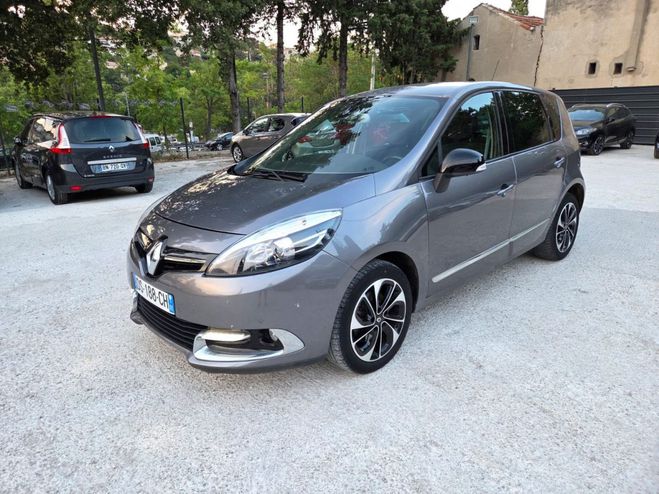 Renault Scenic III Bose 1.5 DCi 110 ch Gris de 2015