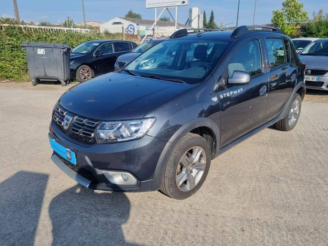 Dacia Sandero II (B52) 1.5 dCi 90ch Stepway GRIS de 2018