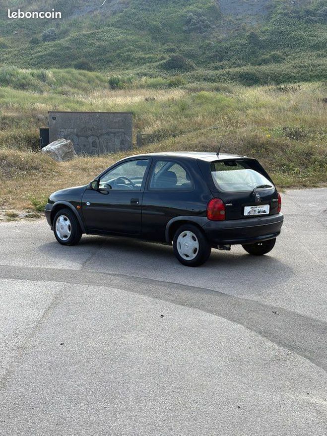 Opel Corsa  Noir de 2000