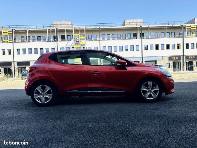 Renault Clio IV 0.9 TCE 90CH ENERGY INTENS GPS Rouge de 2014