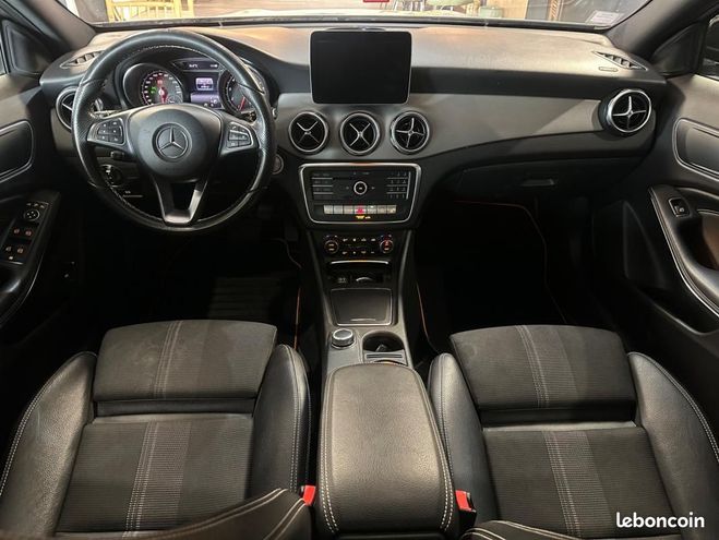 Mercedes Classe GLA Classe 1.6 200 155 BUSINESS 7G-DCT BVA Gris de 2018