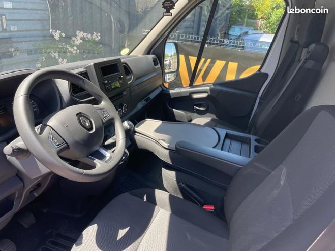 Renault Master VU 2.3 DCI 130ch L4H3- 20M3- CONFORT Blanc de 2022